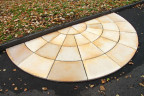 Радиальная тротуарная плитка R2900-X4 White Hills