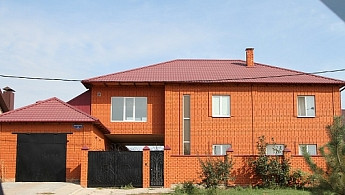 Облицовочный кирпич Железногорского КЗ красный «Бархат»