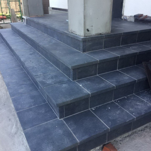 Cтупень прямоугольная рядовая Loftstufe Stroeher Gravel Blend 963 black, 294х340х35х11