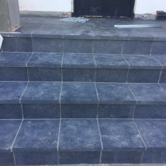Cтупень прямоугольная рядовая Loftstufe Stroeher Gravel Blend 963 black, 294х340х35х11
