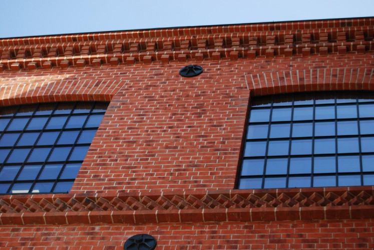 Клинкерный кирпич ручной формовки FELDHAUS KLINKER K767NF Vascu Terracotta Locata