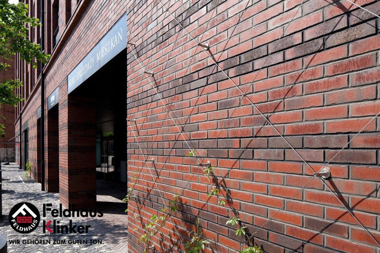 Клинкерный кирпич ручной формовки FELDHAUS KLINKER K752NF Vascu Ardor Carbo