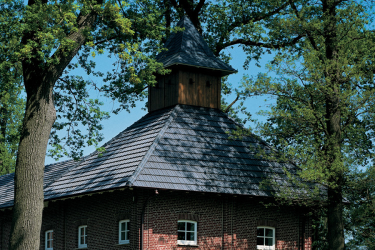 Керамическая черепица историческая ELSASS Antrazit, ангоб