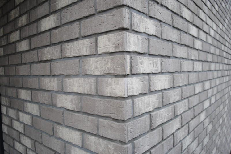 Клинкерный кирпич ручной формовки FELDHAUS KLINKER K682NF Sintra Argo Blanco